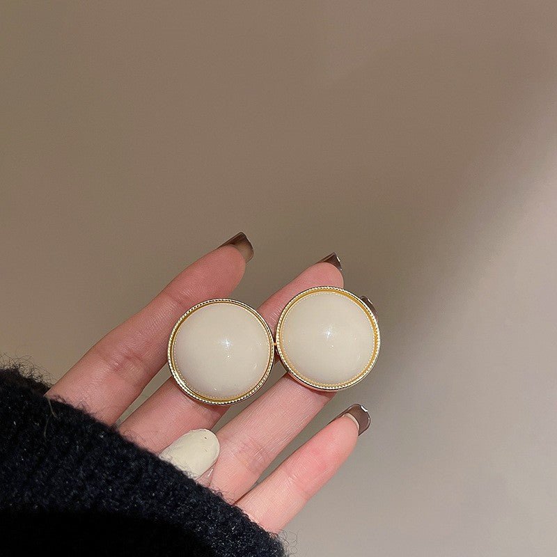 Vintage Round Flower Tassel Earrings, European American Retro Metallic Stud Earrings, Light Luxury Elegant Jewelry - MU SHANG CO.